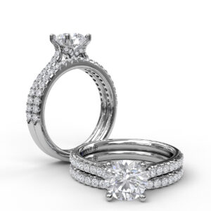 Delicate Classic Engagement Ring with Delicate Side Detail