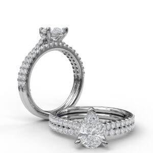 Classic Diamond Engagement Ring with Beautiful Side Detail